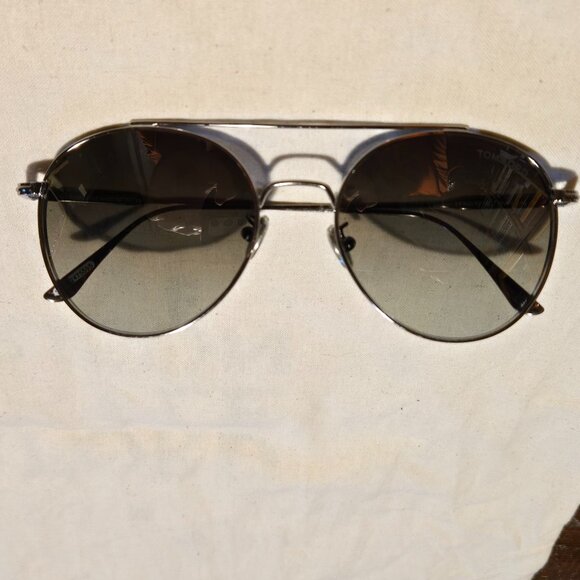 Tom Ford DECLAN TF826-F Silver Gradiant Authentic Sunglasses - Picture 10 of 16